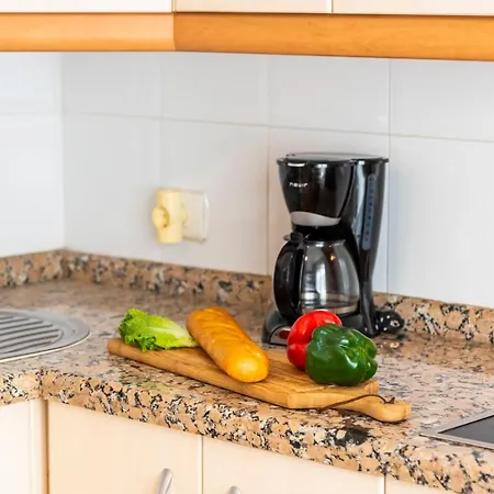 17 Cristianos By The ,wifi *